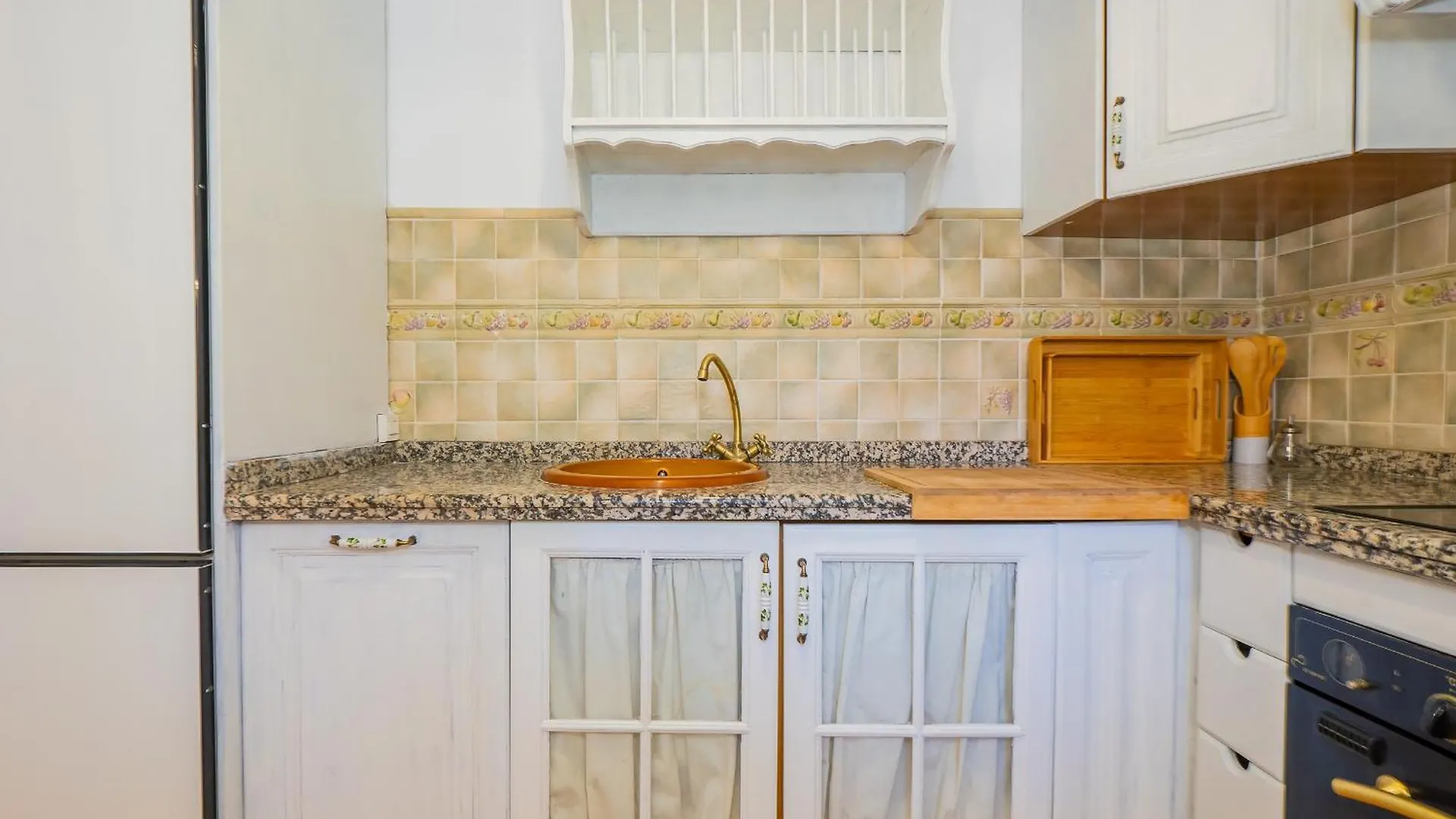 Villa Cubo'S Townhouse Sierrezuela Fuengirola Spanien