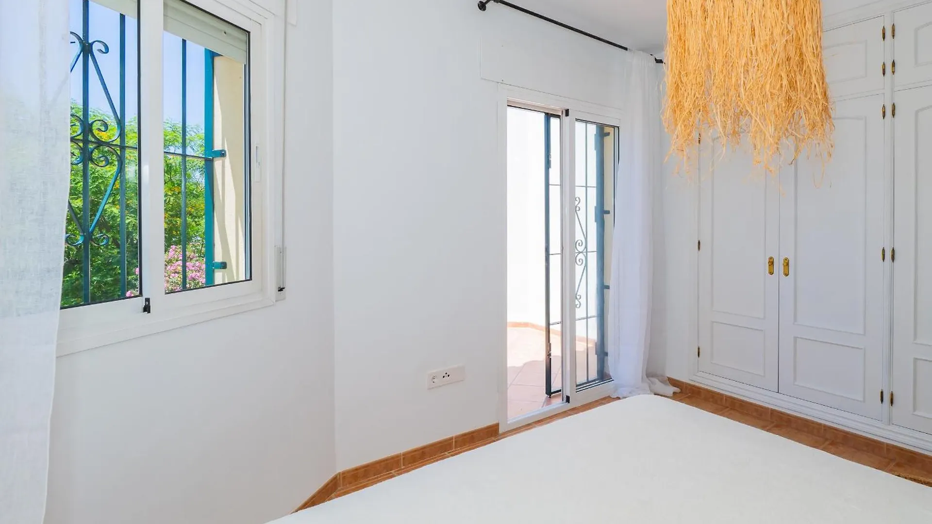 Villa Cubo'S Townhouse Sierrezuela Fuengirola 0*,